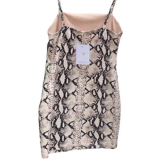 NWT snake print mini dress - Picture 2 of 3